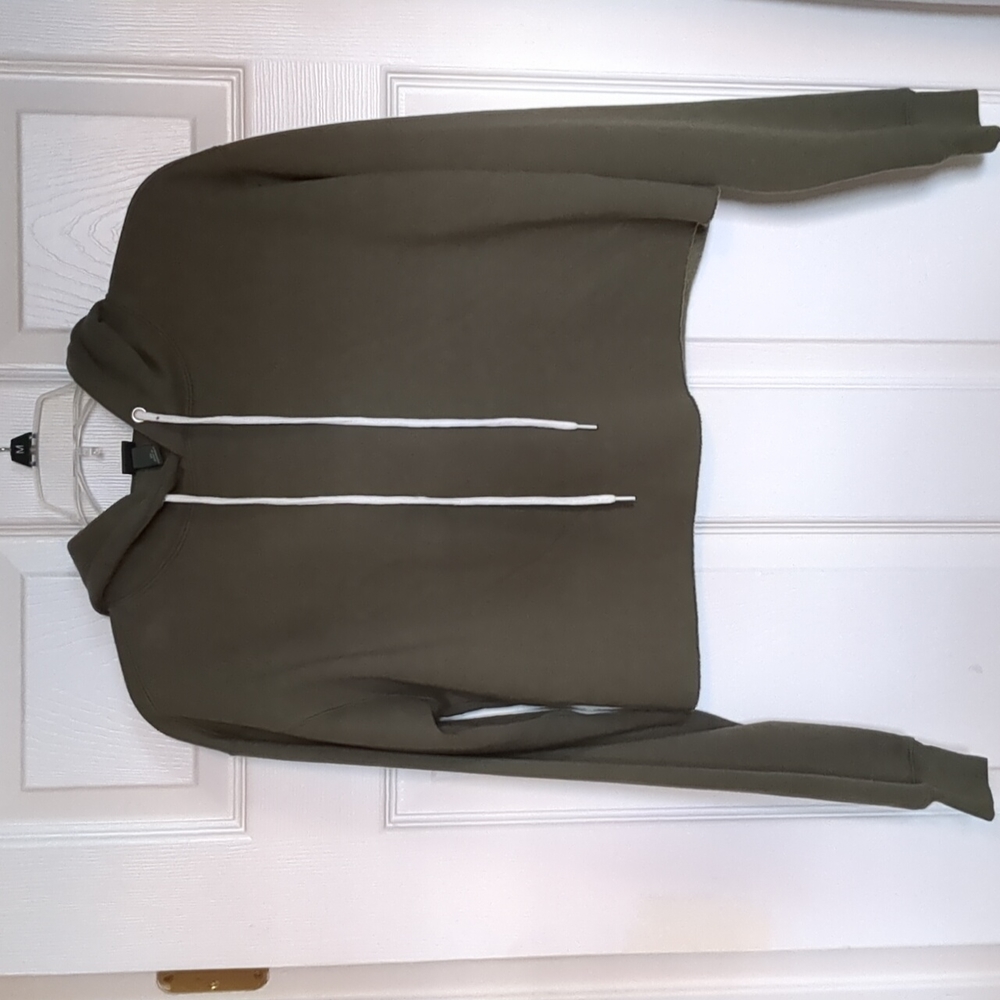 Wild Fable crop hoodie